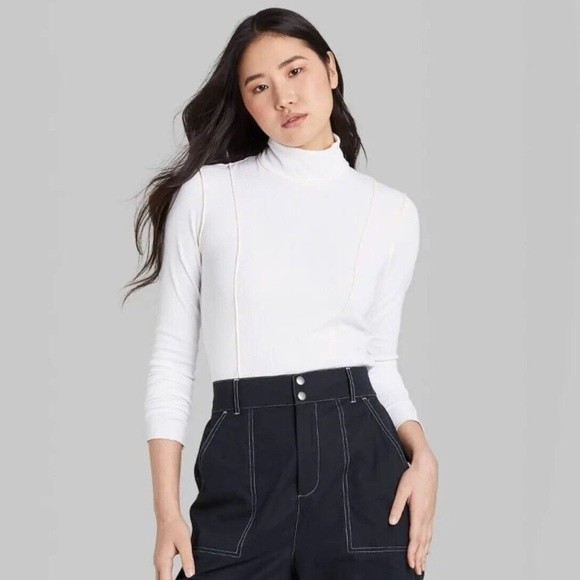 Wild Fable | Ribbed White Turtleneck Long Sleeve | Large - Picture 1 of 5